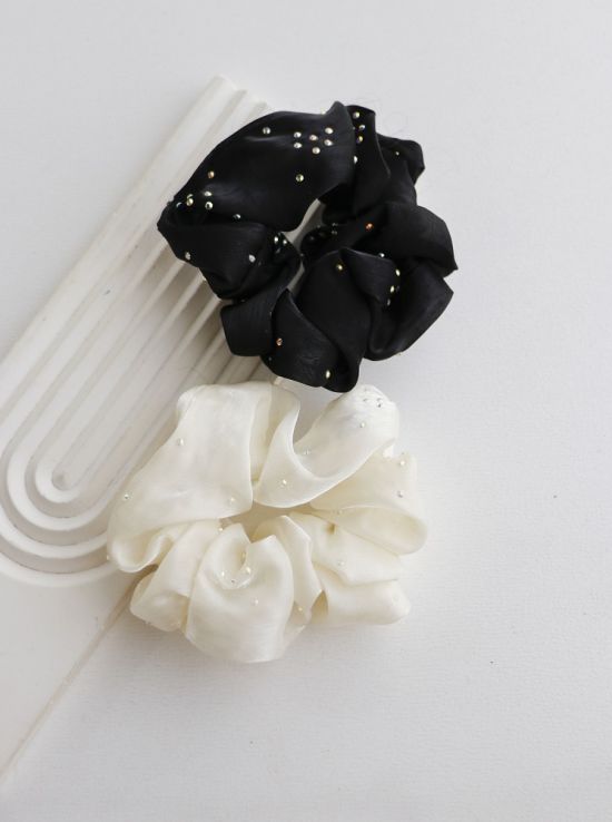 اسکرانچی حریر نگینی