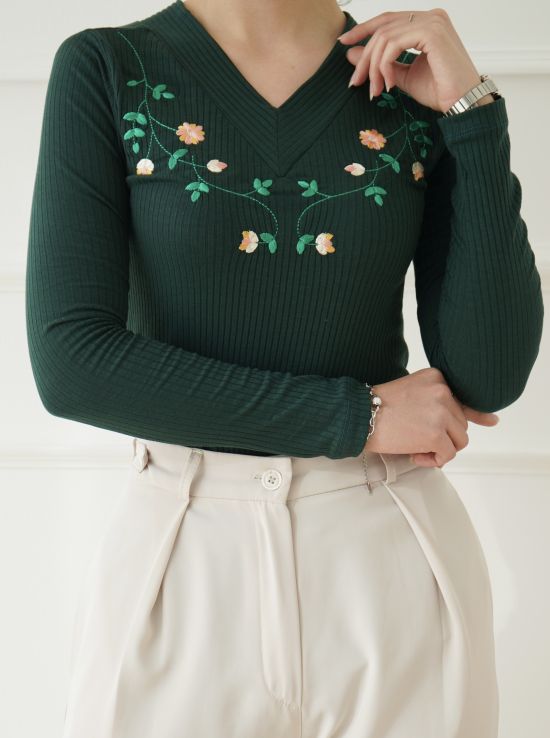 بلوز گلدوزی لیلیوم| هیبا