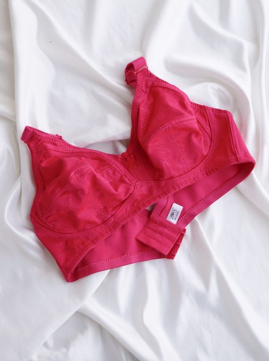 سوتین صفورا