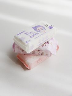 دستمال مرطوب شاداب