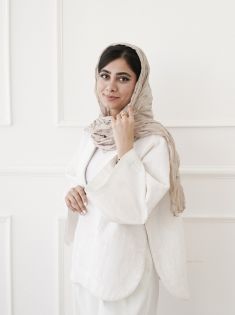 شال نادیا
