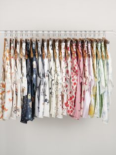 تاپ شورتک میترا (ایراد دار) تاپ شورتک میترا (ایراد دار)