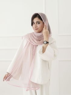 شال توری سوژین