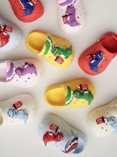 کراکس بچگانه دایناسور