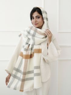 شال طرحدار دلارا 2