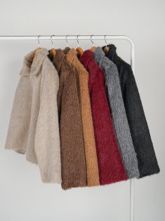 کت خزدار زیپی پانیذ