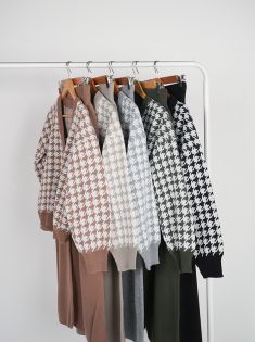 سه تیکه بافت پیچازی